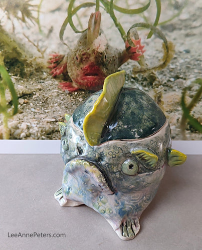 Handfish Character Jar - Med