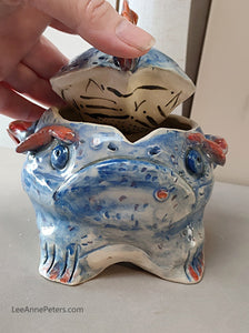 Handfish Character Jar - Med